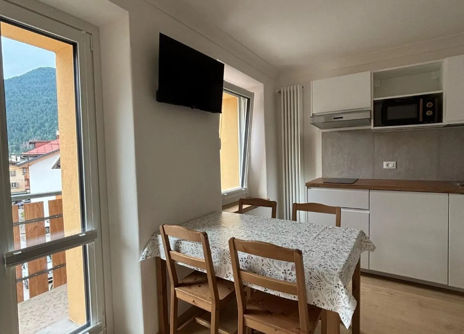 Tre Cime Apartments - Monolocali 아우론조디까도레 0*,